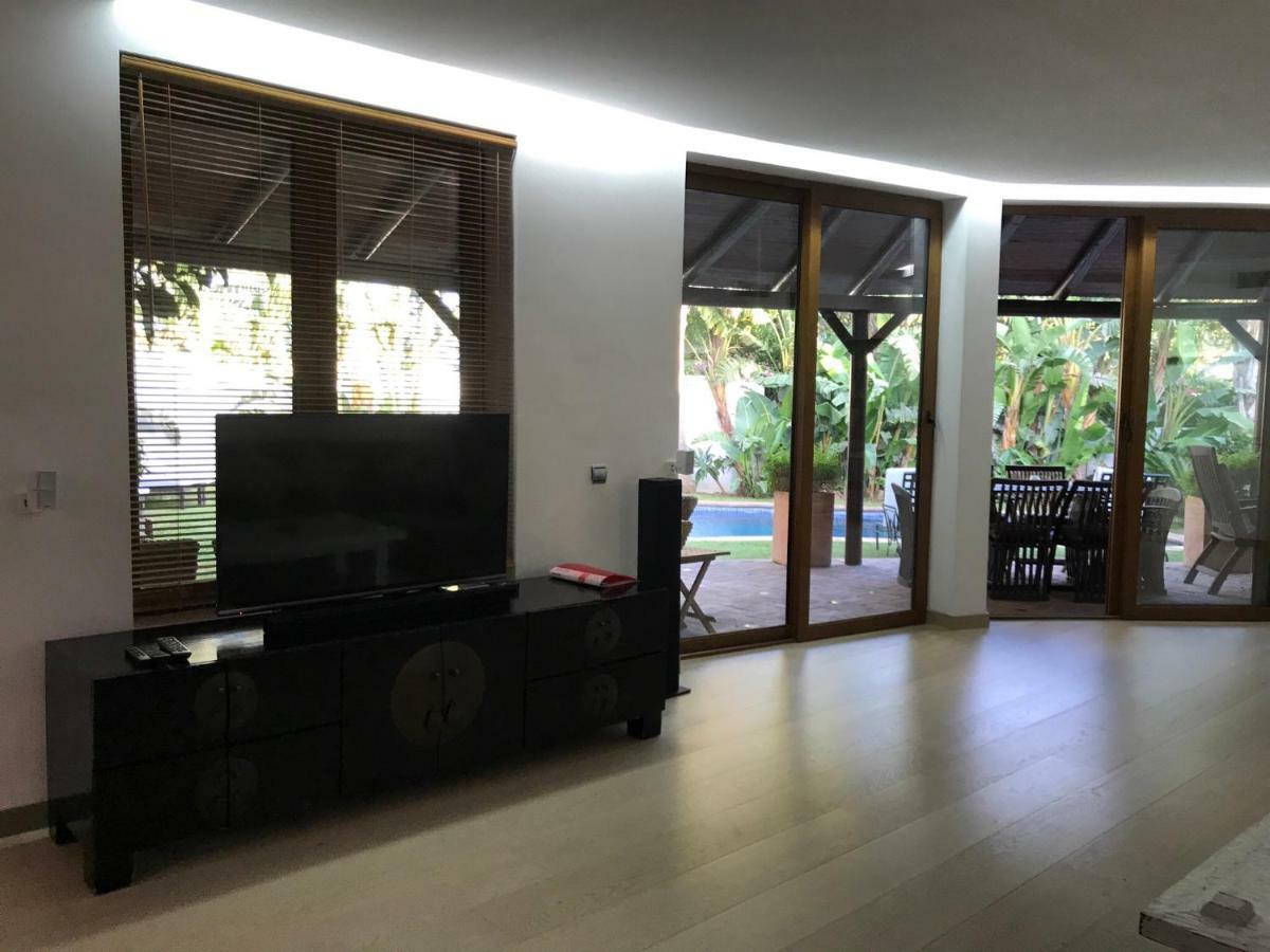 Villa With Heated Pool And Jacuzzi Close To Puerto Banus And Beach Εστεπόνα Εξωτερικό φωτογραφία