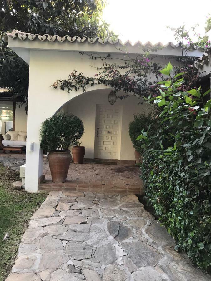 Villa With Heated Pool And Jacuzzi Close To Puerto Banus And Beach Εστεπόνα Εξωτερικό φωτογραφία